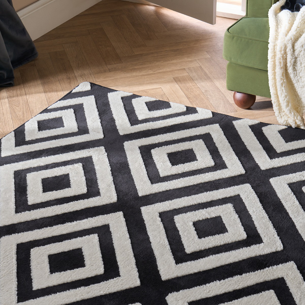 OHS Contrast Tufted Geo Rug, Monochrome - 120 x 170cm>