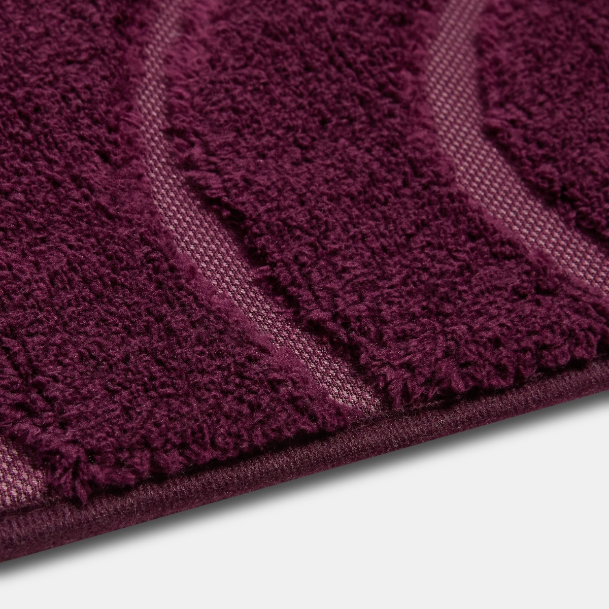 OHS Tufted Arches Rug - Burgundy>
