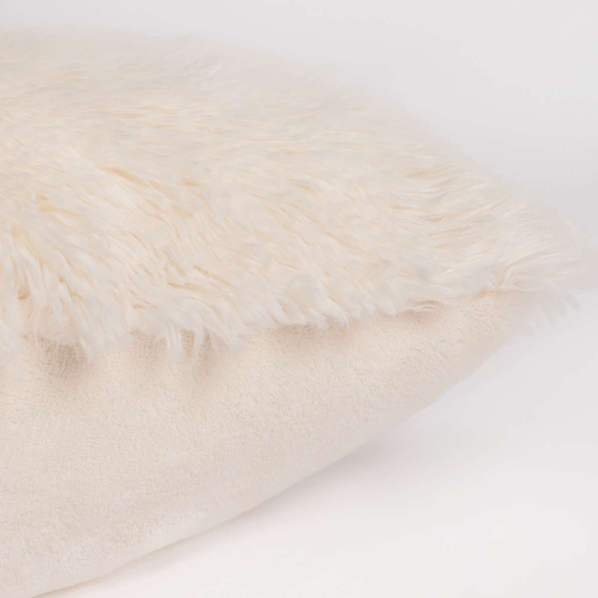 Sienna Fluffy Cushion Covers - Cream>