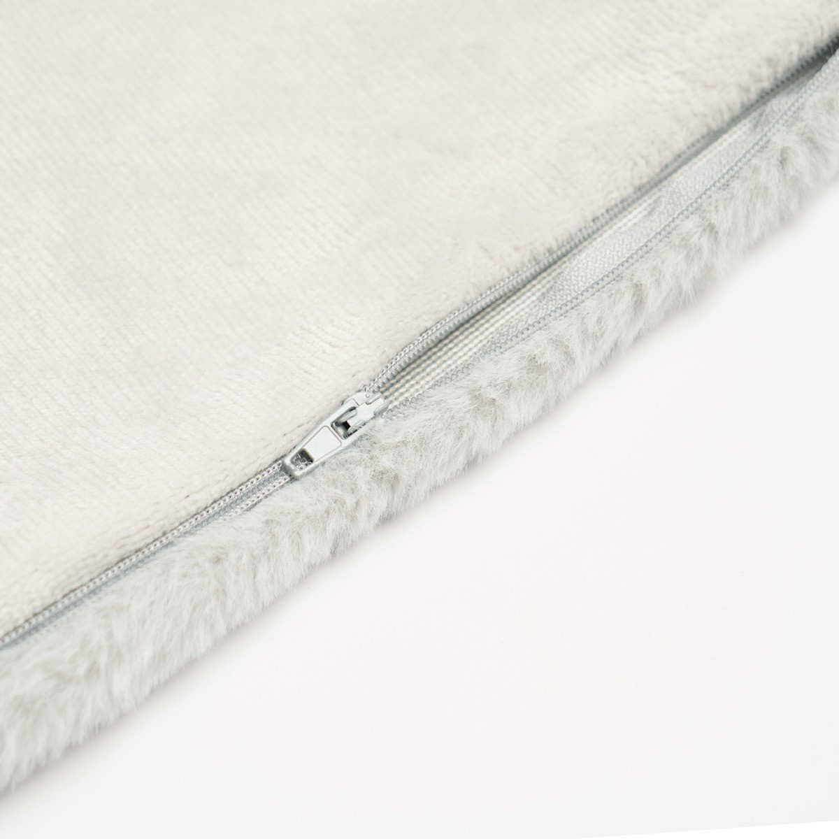 Sienna Faux Fur Cushion Covers - Silver>