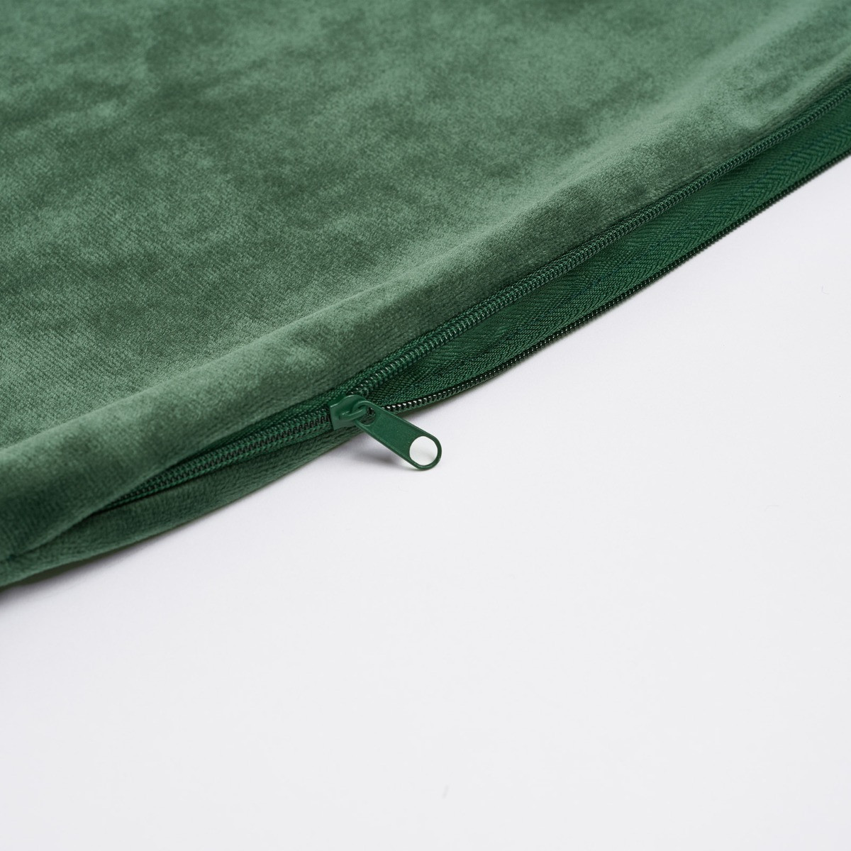 Sienna Matte Velvet Cushion Covers - Forest Green>