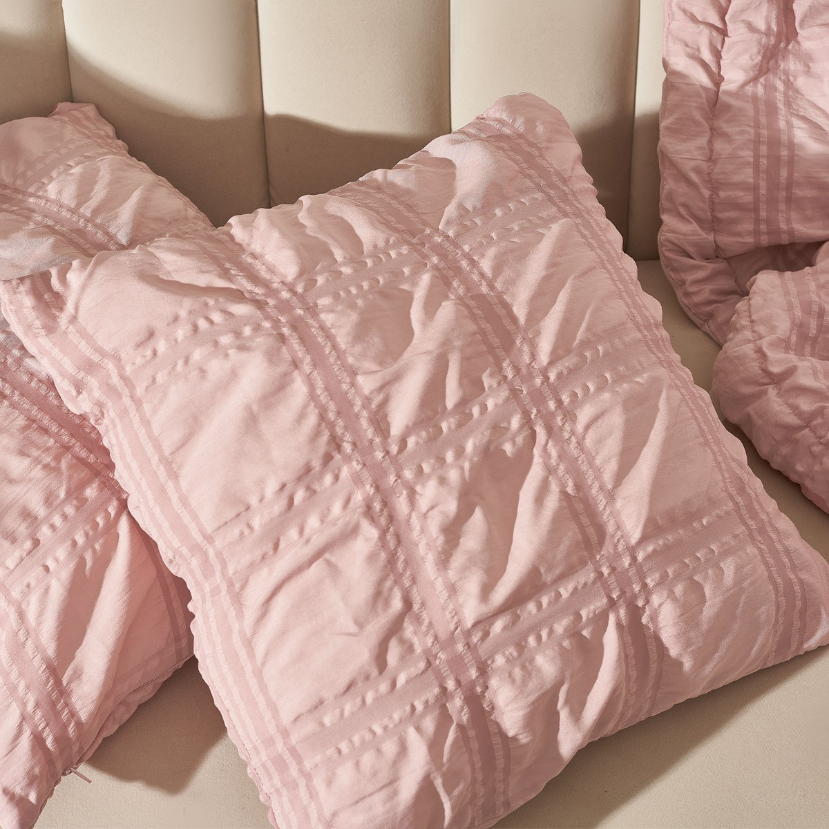 OHS Square Seersucker Cushion Covers - Blush>
