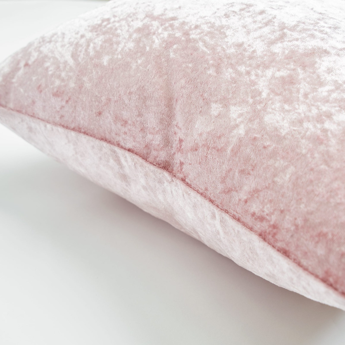Sienna Crushed Velvet Set of 4 Cushion Covers - Blush>