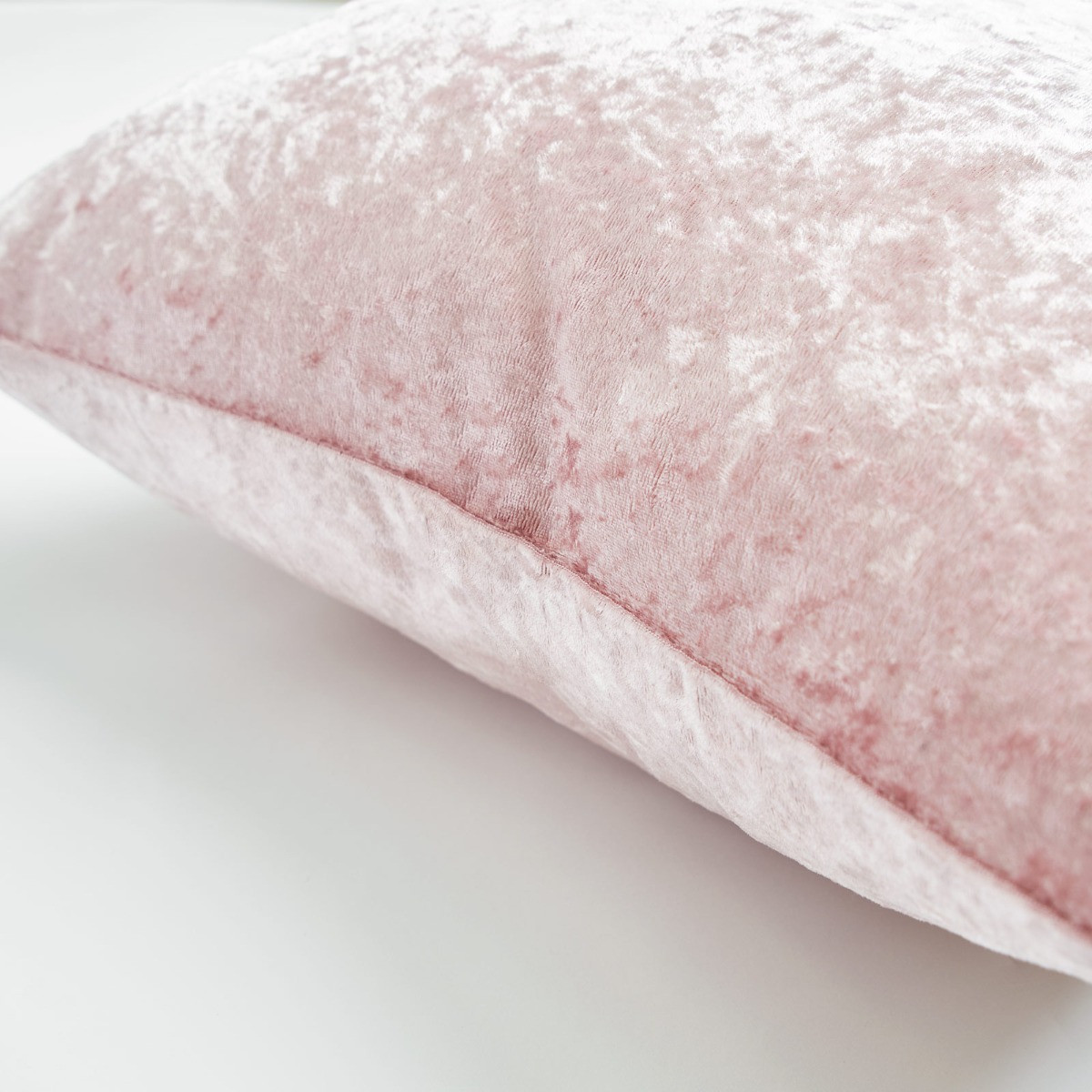 OHS Crushed Velvet Cushion Covers with Cushion - Blush>