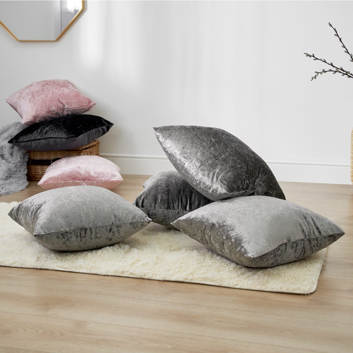 Sienna Crushed Velvet Set of 4 Cushion Covers - Silver>