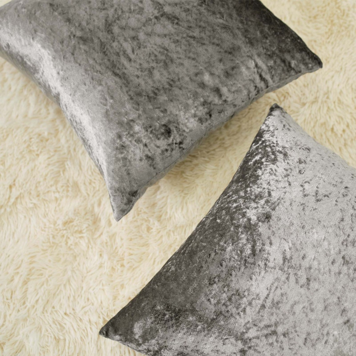 Sienna Crushed Velvet Set of 4 Cushion Covers - Silver>