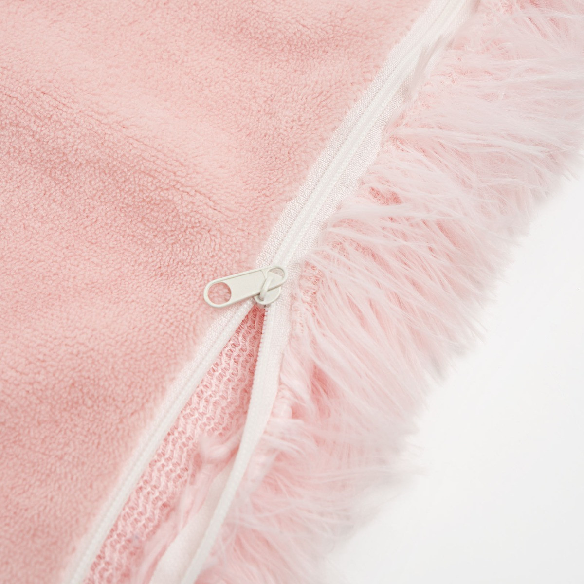 Sienna 4 Pack Fluffy Cushion Covers - Blush>
