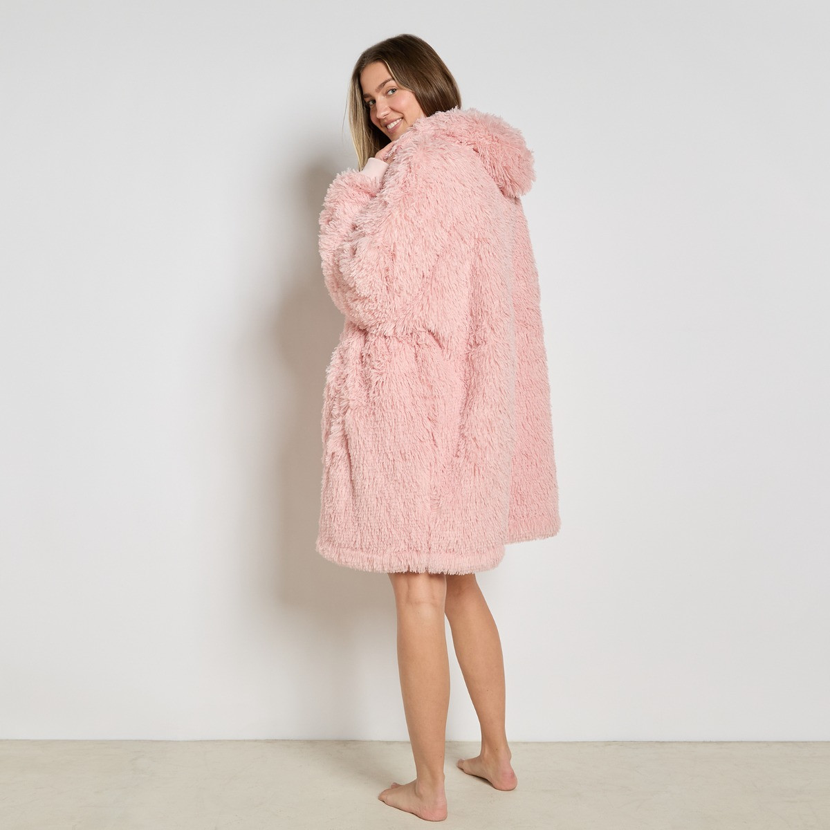 OHS Fluffy Hoodie Blanket - Blush>