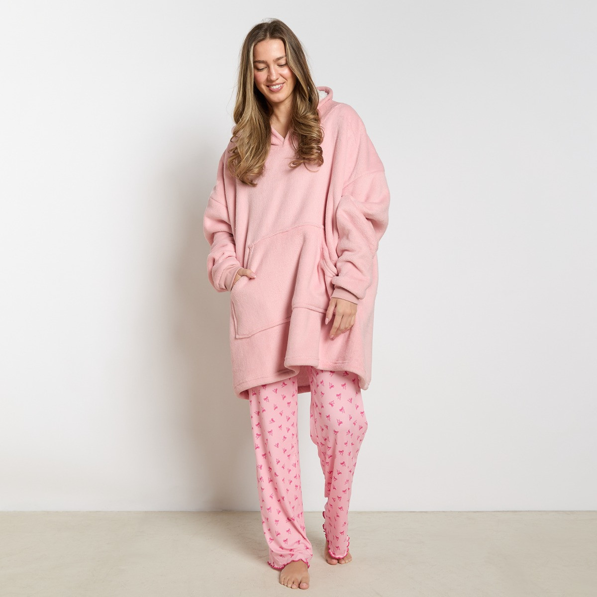 OHS Supersoft Hoodie Blanket, Adults - Blush Pink>