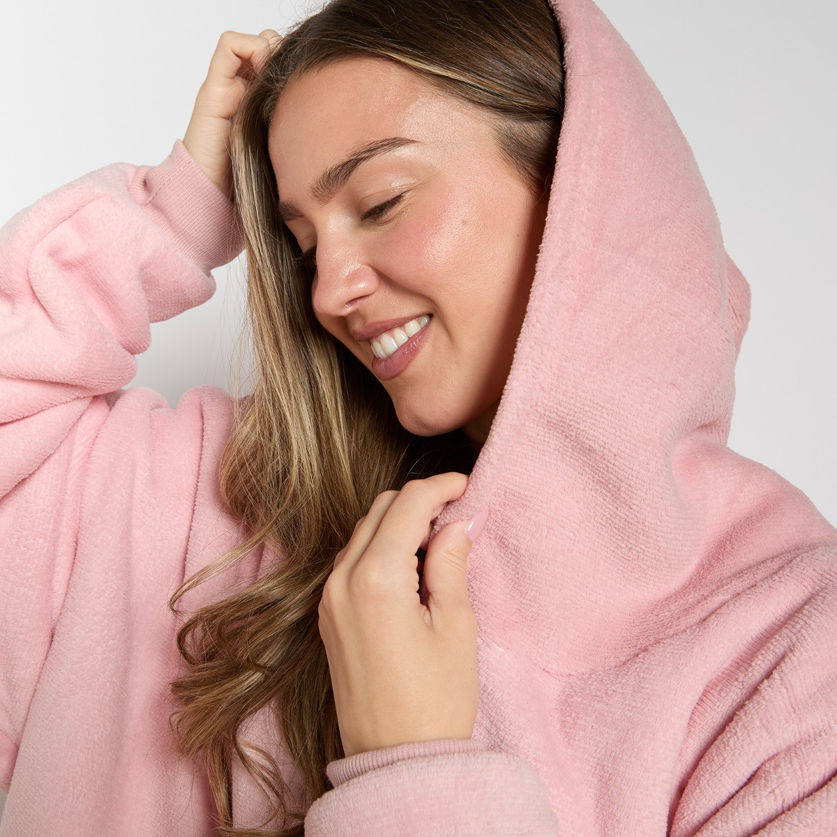 OHS Supersoft Hoodie Blanket, Adults - Blush Pink>