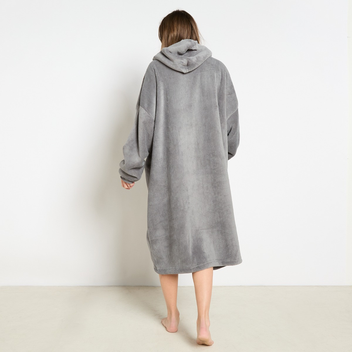 OHS Extra-Long Sherpa Hoodie Blanket - Charcoal >