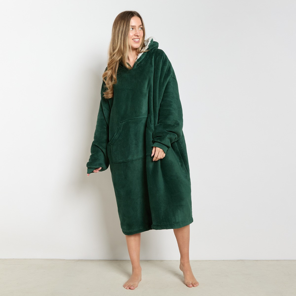 OHS Extra-Long Sherpa Hoodie Blanket - Forest Green >