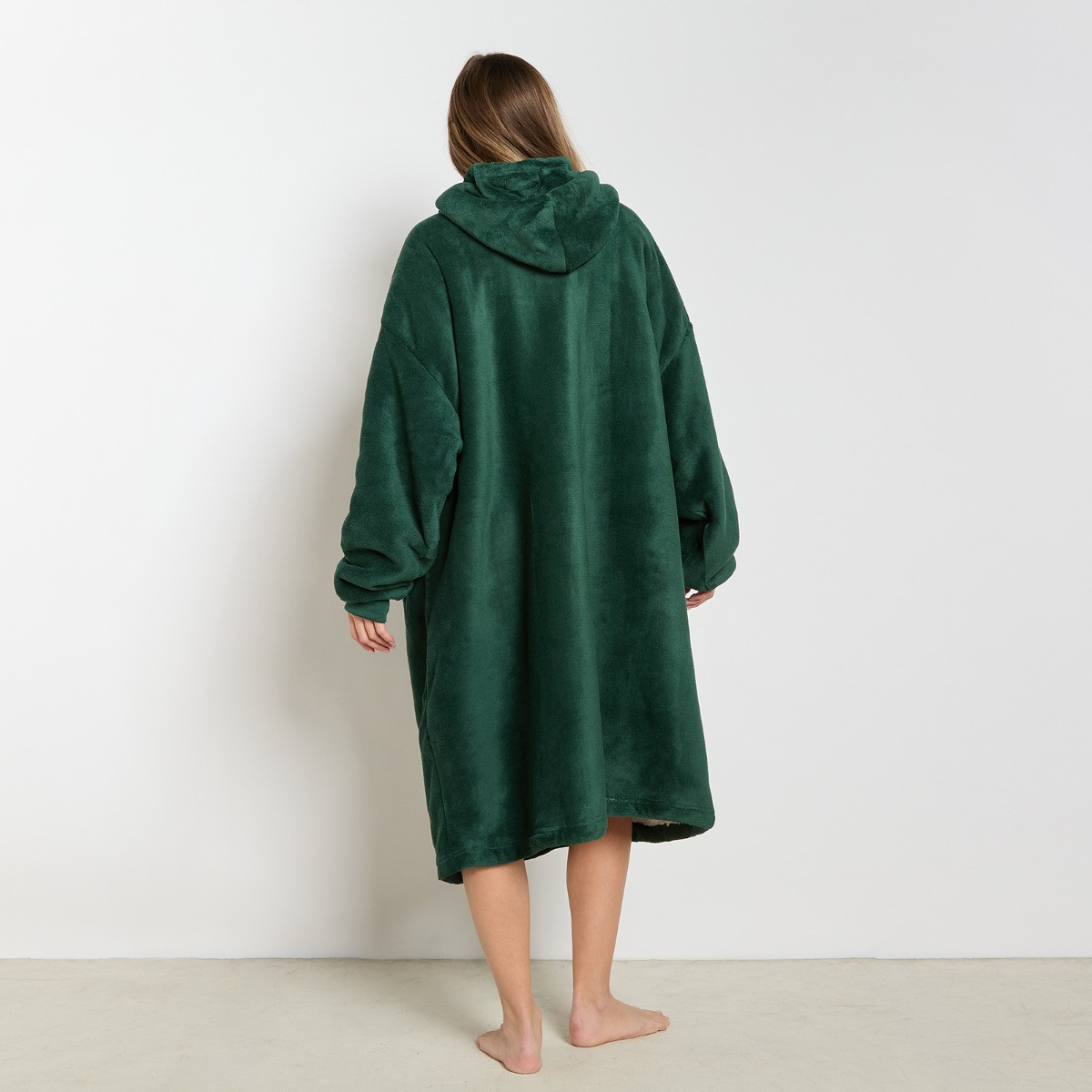 OHS Extra-Long Sherpa Hoodie Blanket - Forest Green >