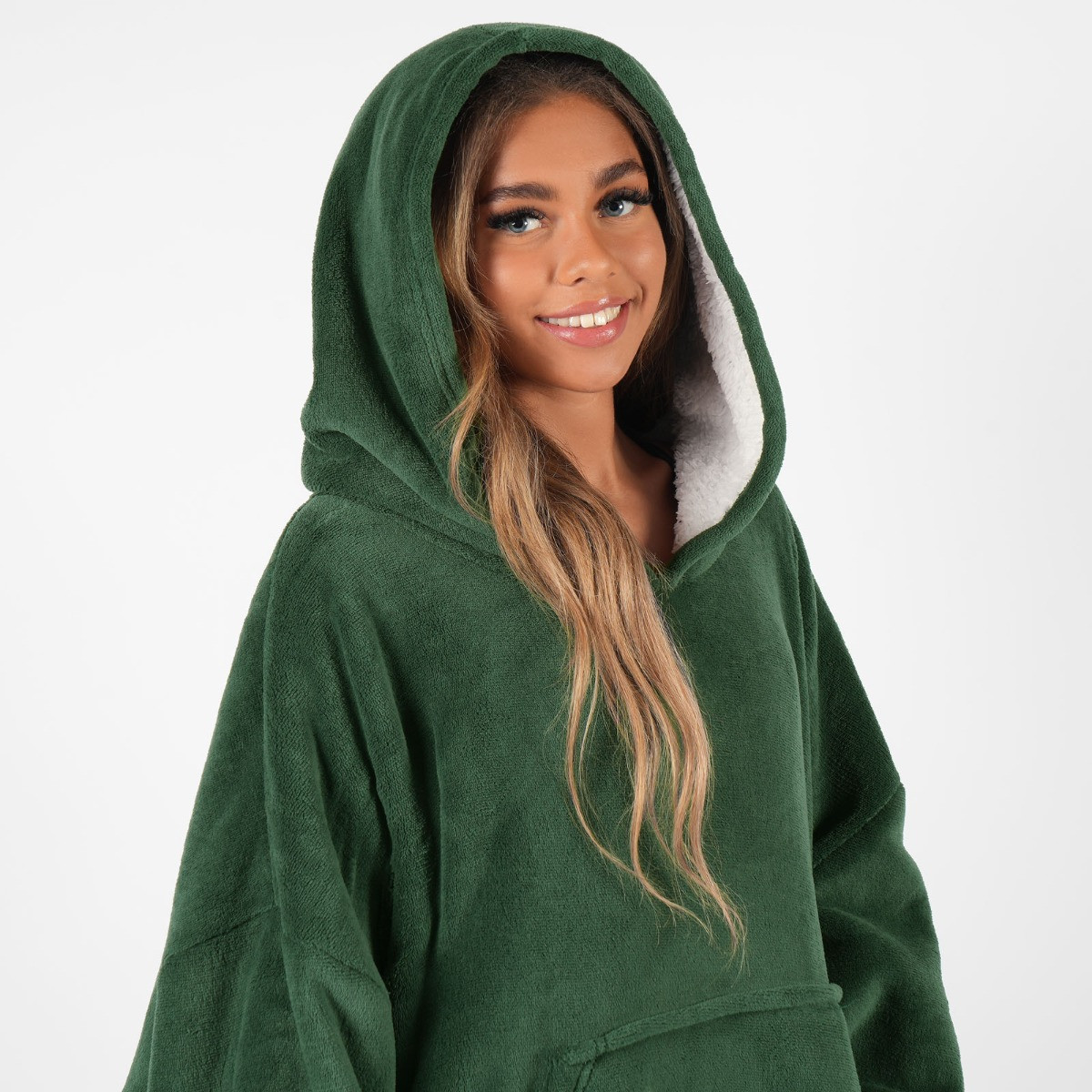 Sienna Extra-Long Sherpa Hoodie Blanket - Forest Green >