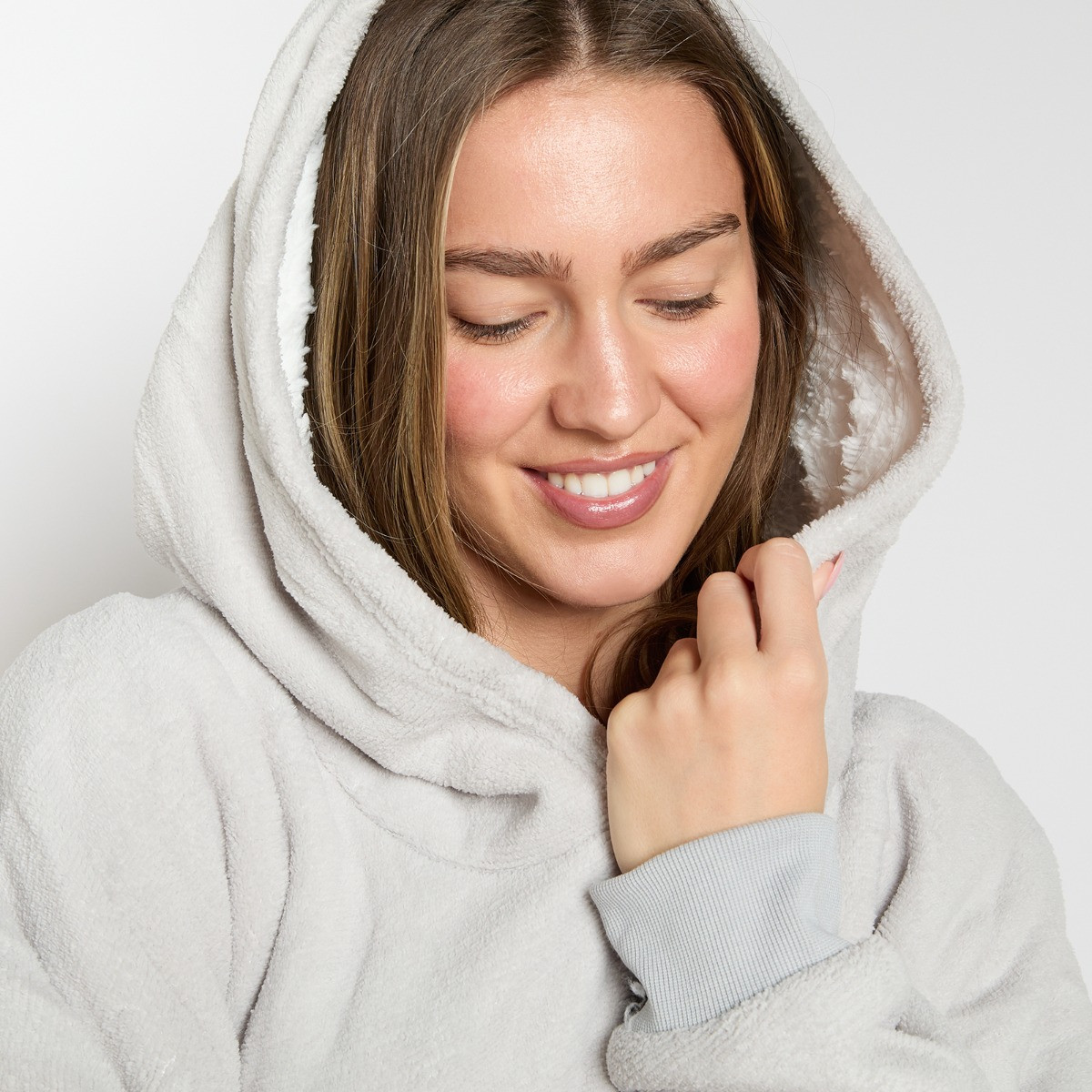 OHS Supersoft Hoodie Blanket, Adults - Silver Grey>