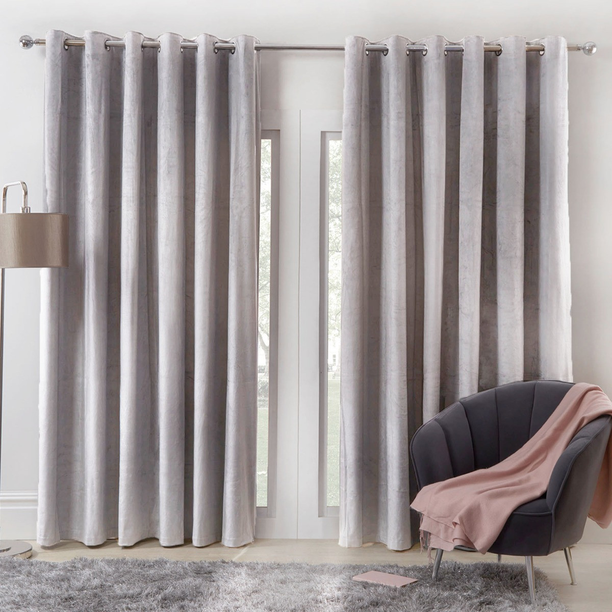 OHS Capri Velvet Eyelet Curtains - Silver>