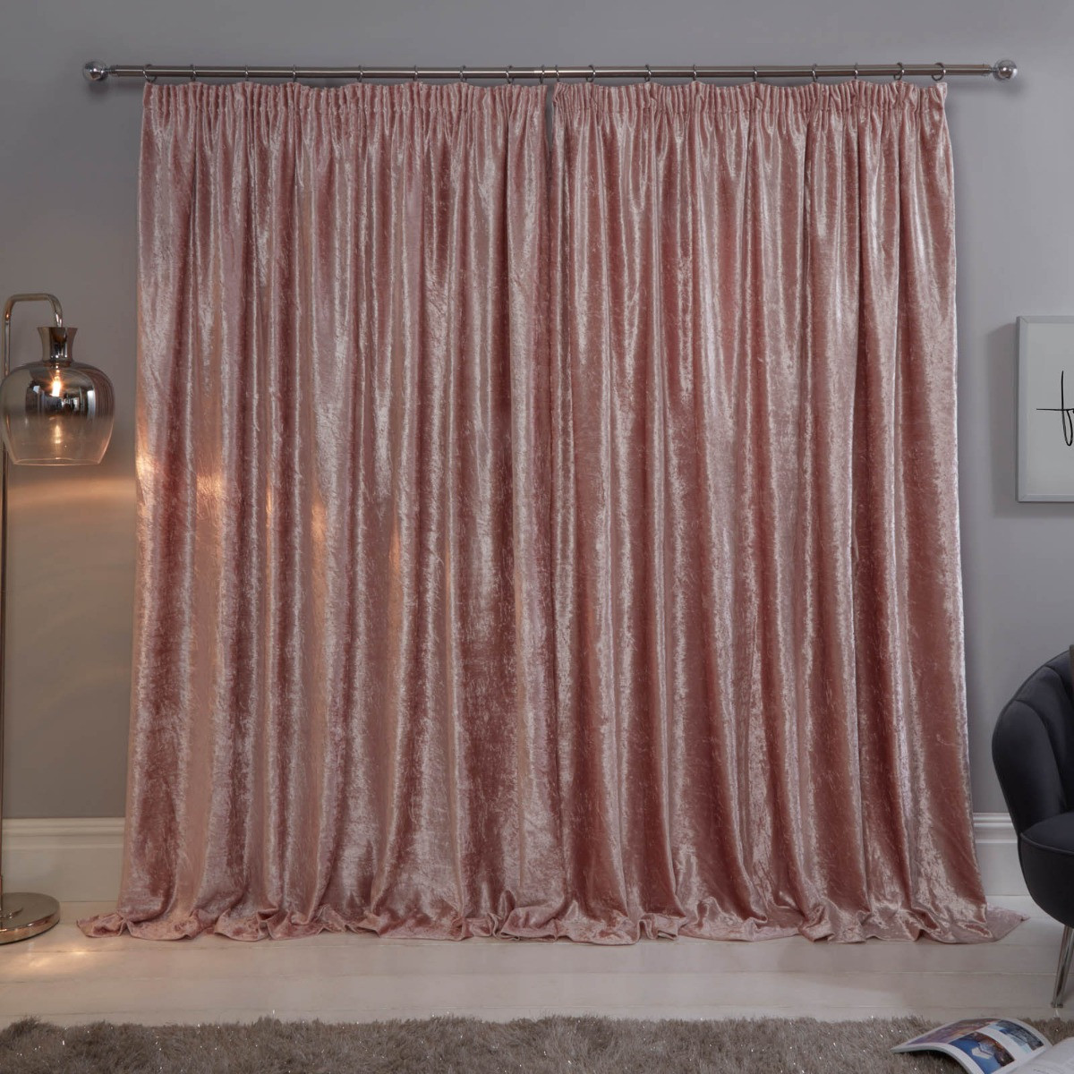 Sienna Crushed Velvet Pencil Pleat Curtains - Blush Pink>