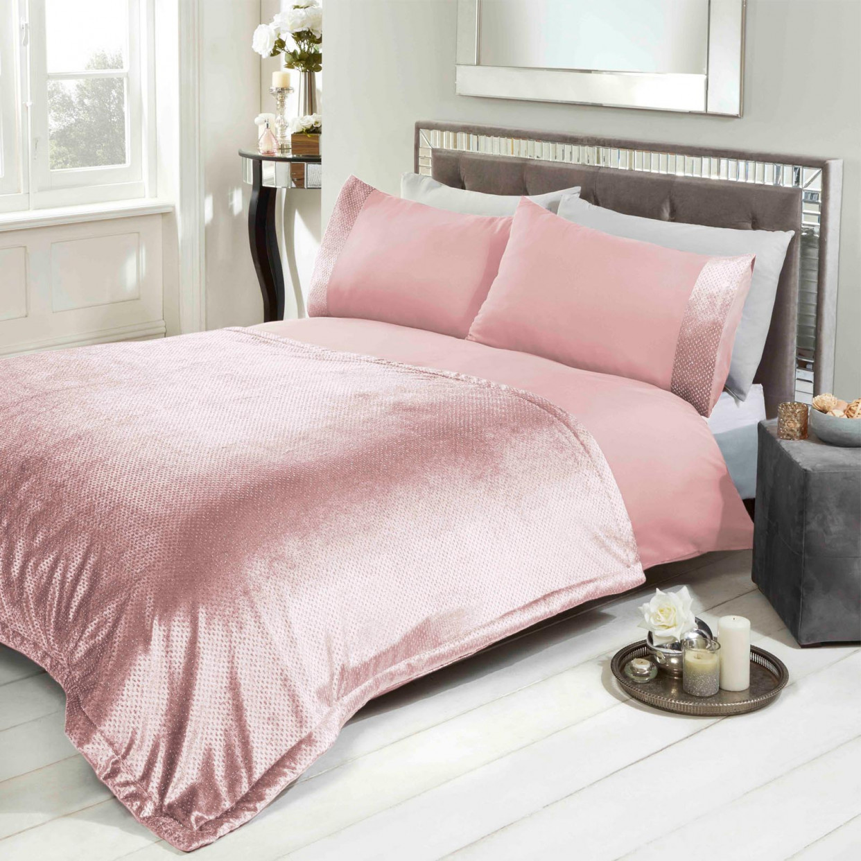 Sienna Glitter Velvet Bedspread Throw - Blush, 150 x 200cm>