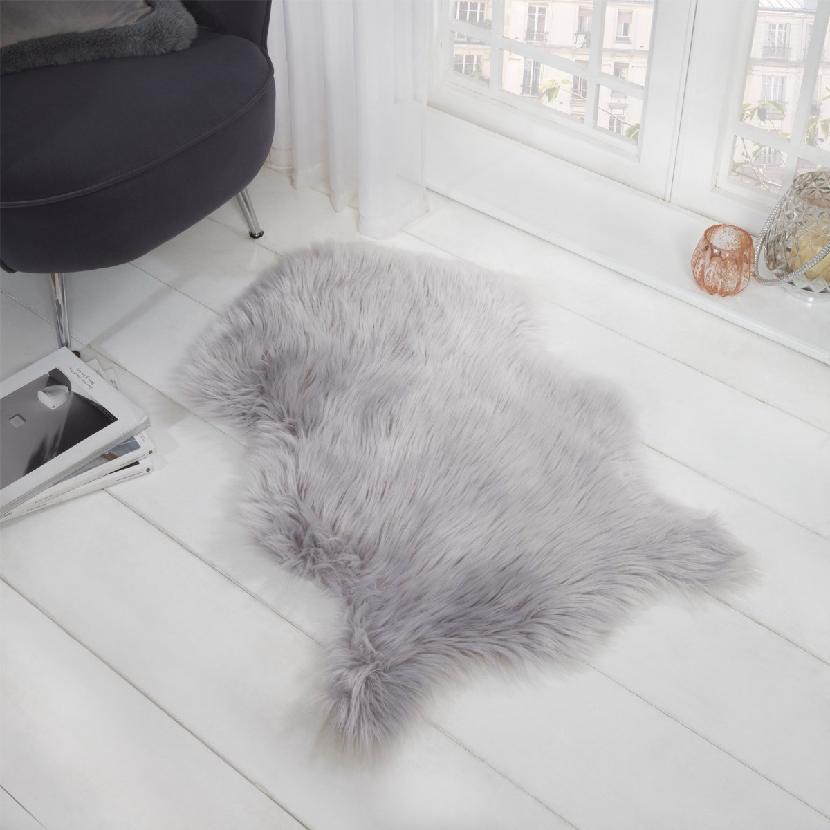 Sienna Faux Fur Sheepskin Rug, Silver Grey - 60 x 90cm>