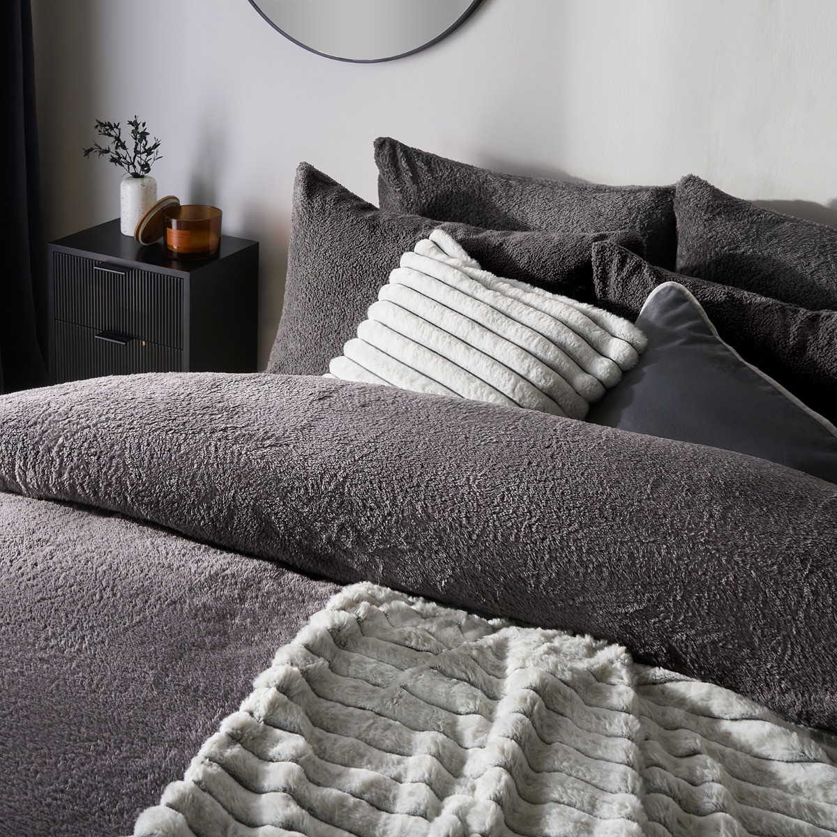 OHS Teddy Fleece Duvet Cover Set, Charcoal - Single>