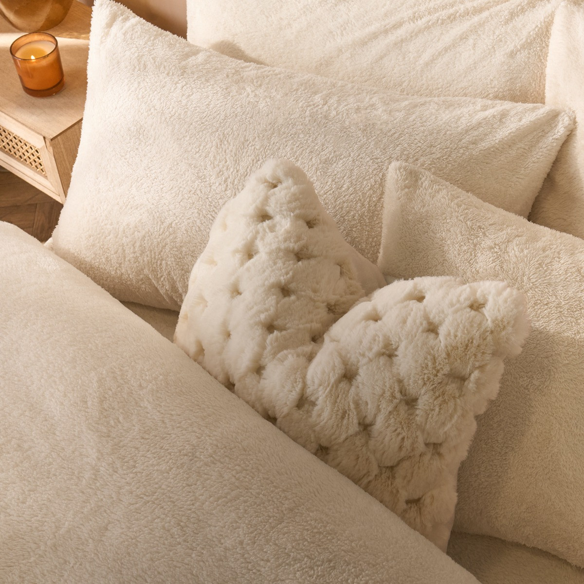 OHS Teddy Fleece Duvet Cover Set, Cream - King>