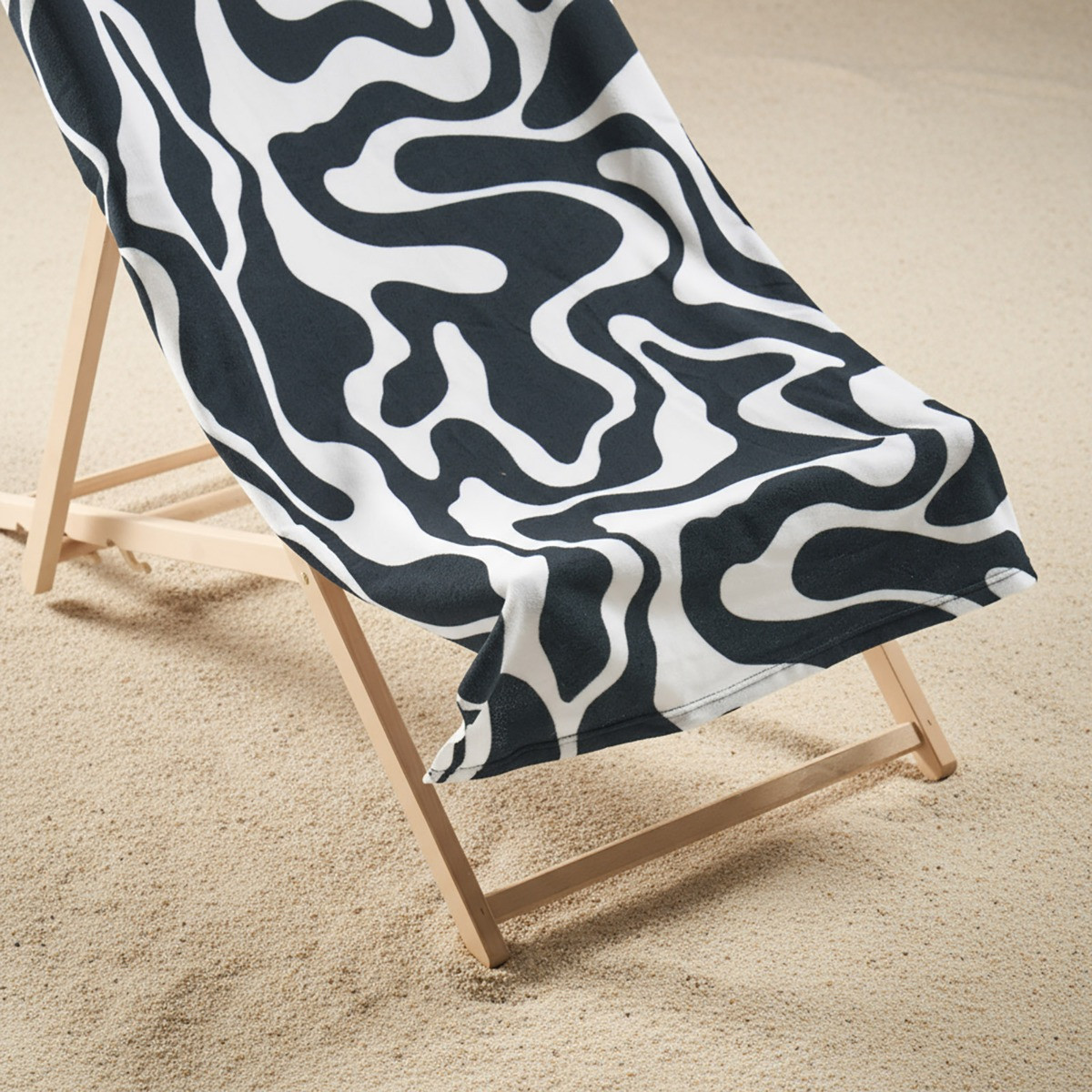 OHS Swirl Print Beach Towel - Black>