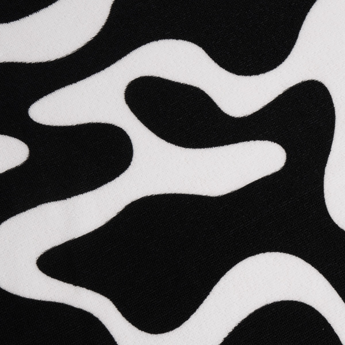 OHS Swirl Print Beach Towel - Black>