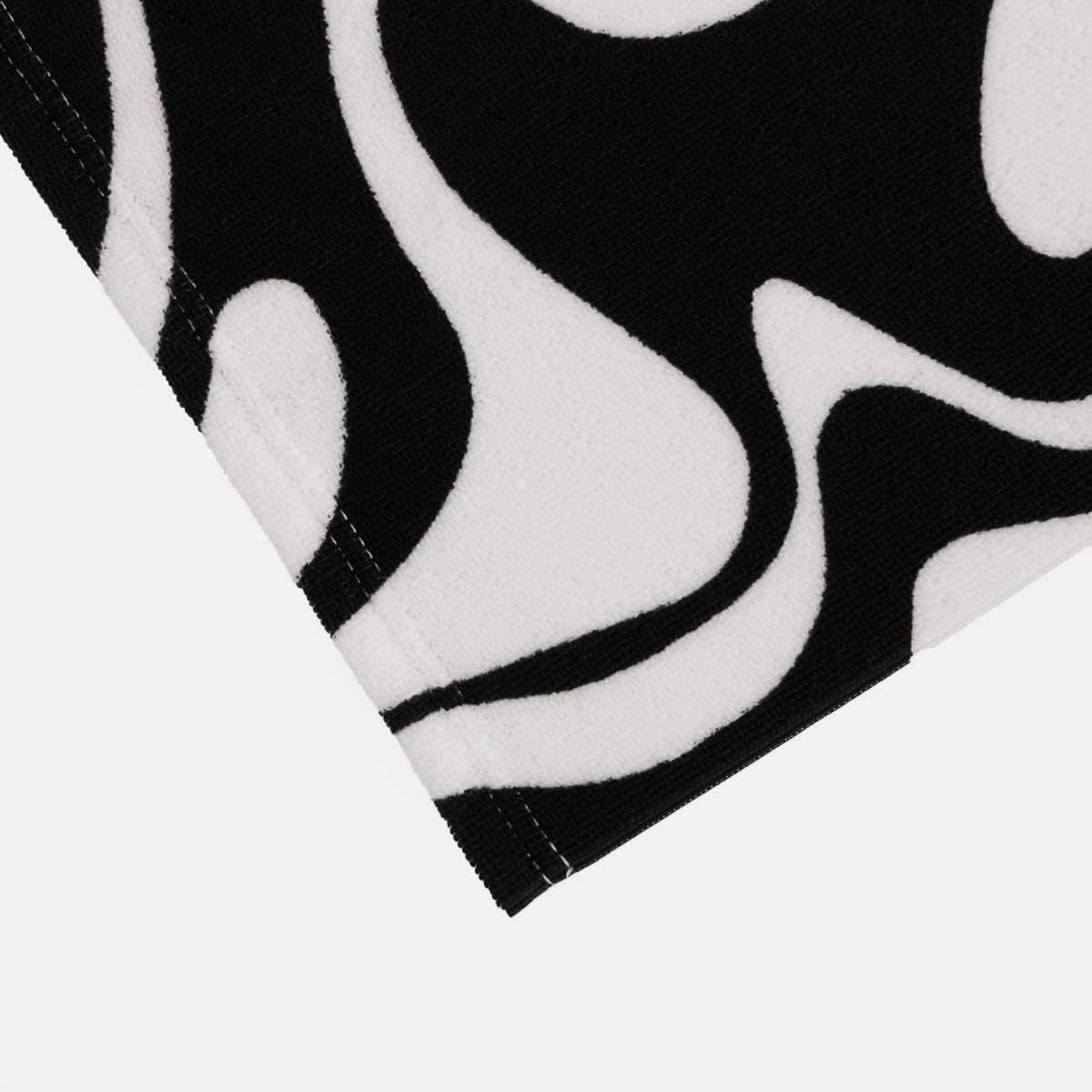 OHS Swirl Print Beach Towel - Black>