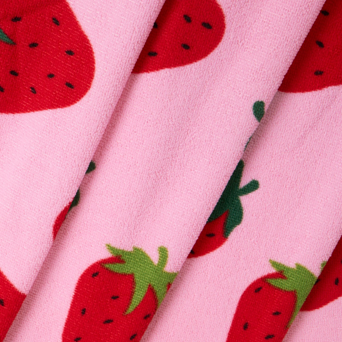 OHS Strawberry Print Beach Towel - Pink>