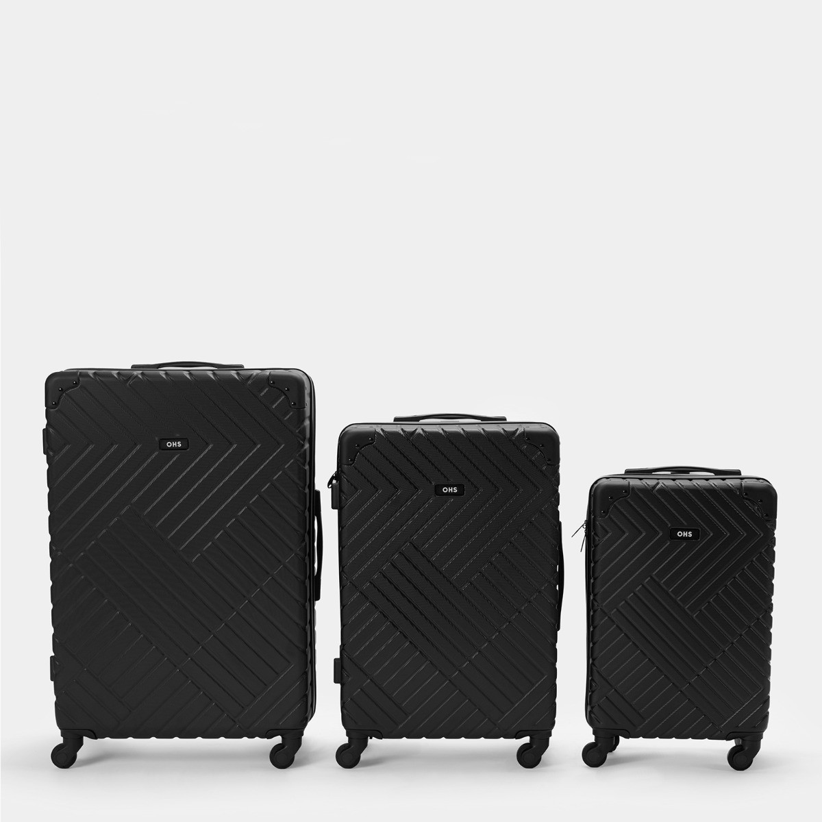OHS 4 Wheel Hard Shell Suitcase - Black>