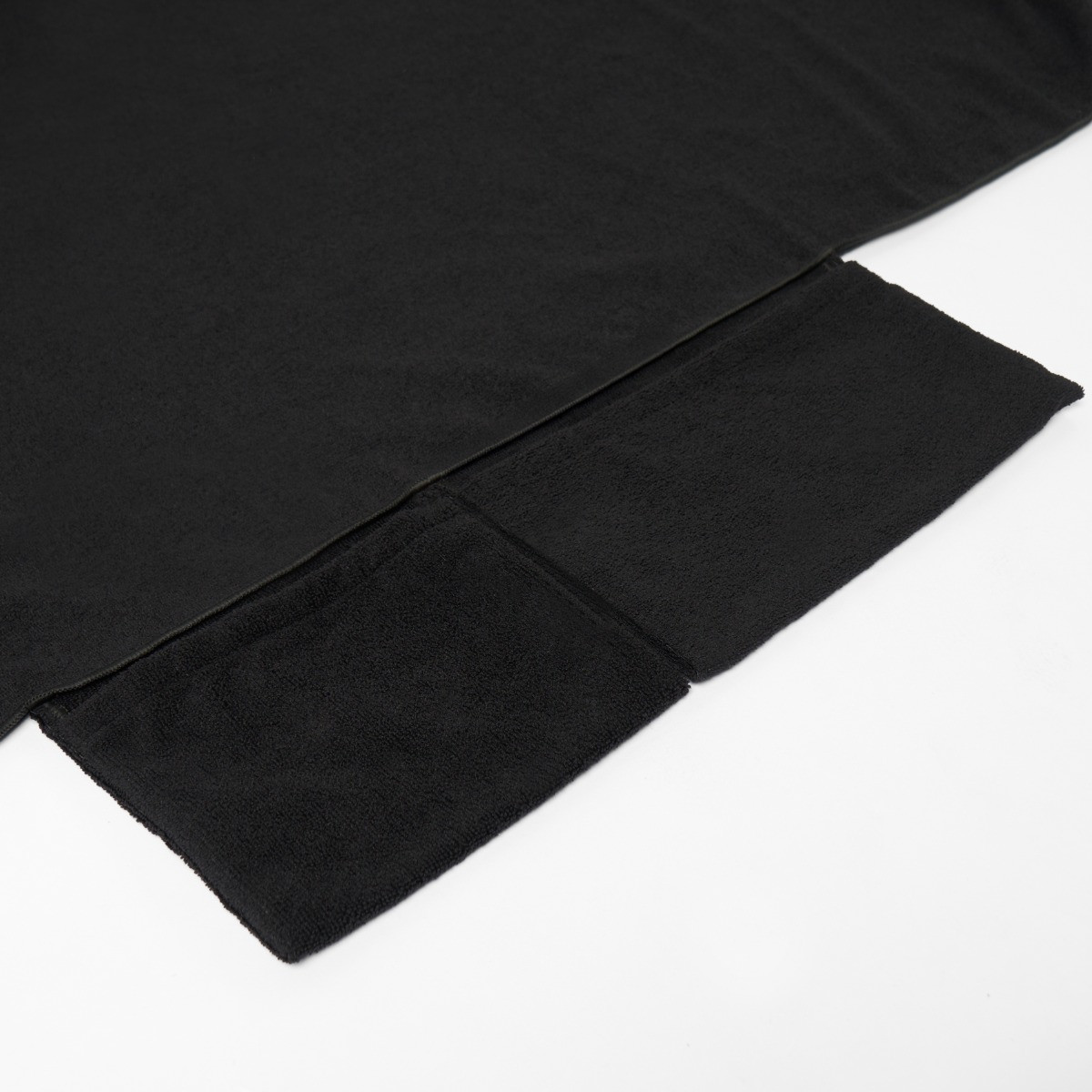 OHS Beach Towel In A Bag - Black>