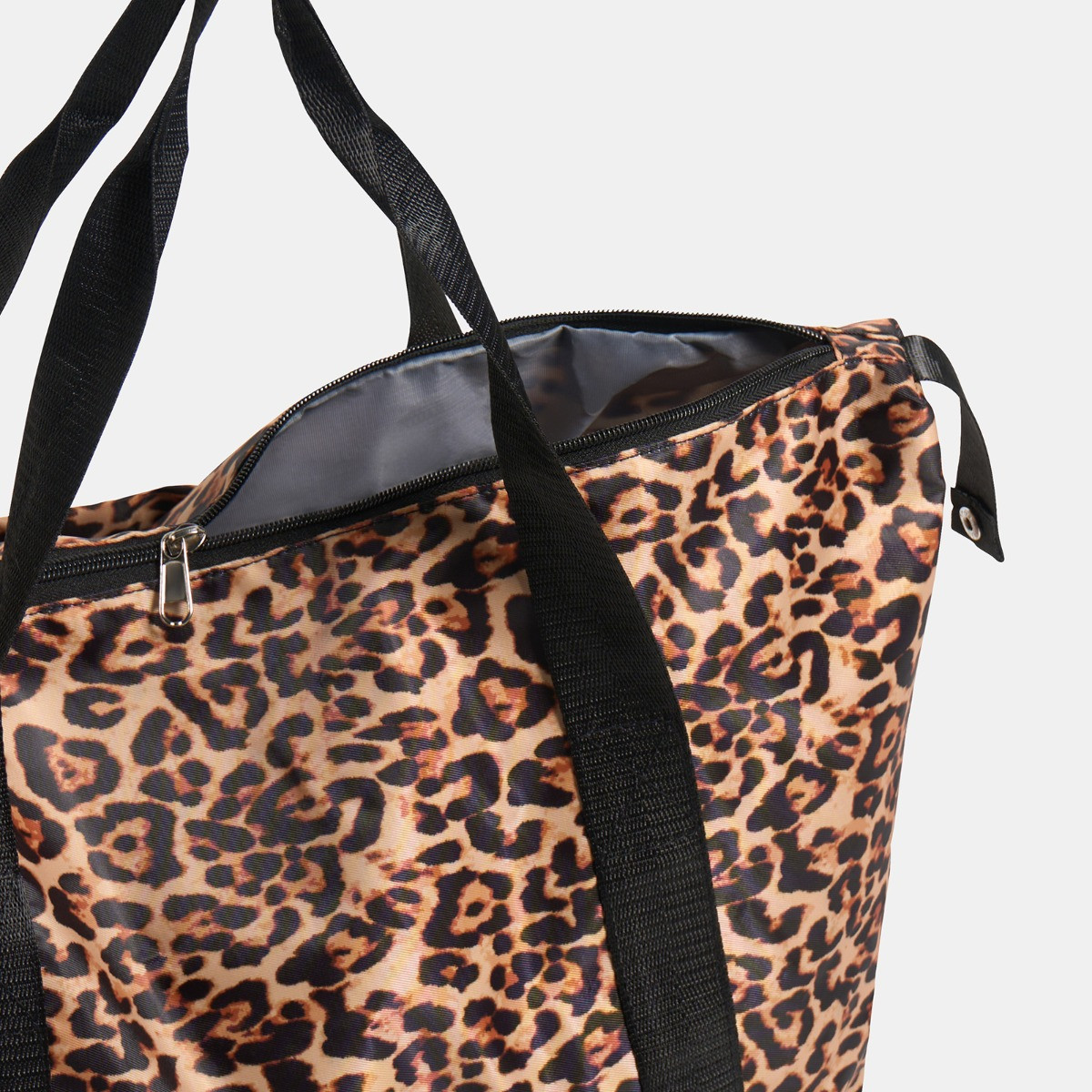 OHS Leopard Print Overnight Weekend Travel Bag - Natural>