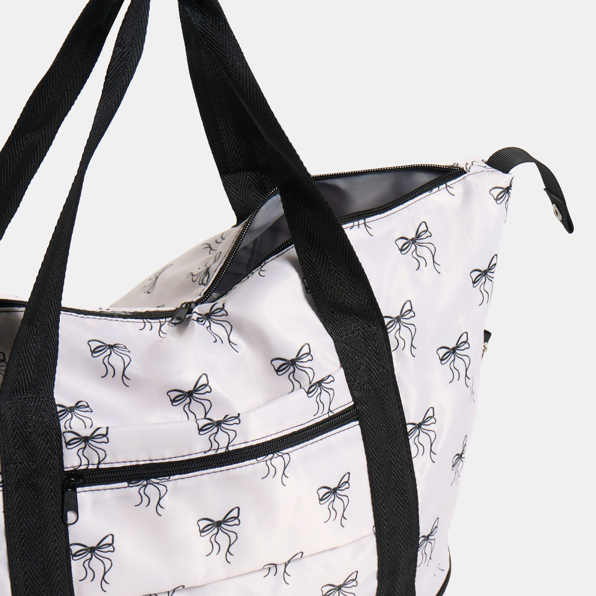 OHS Bow Print Overnight Weekend Travel Bag - Mobochrome>