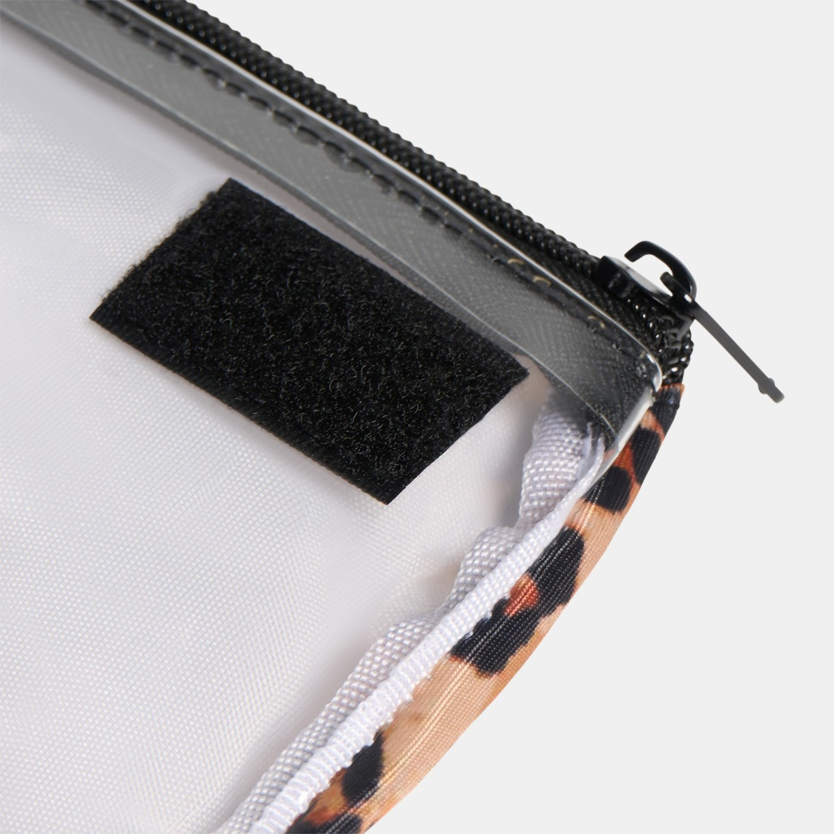 OHS Leopard Print Travel Wash Bag - Natural>