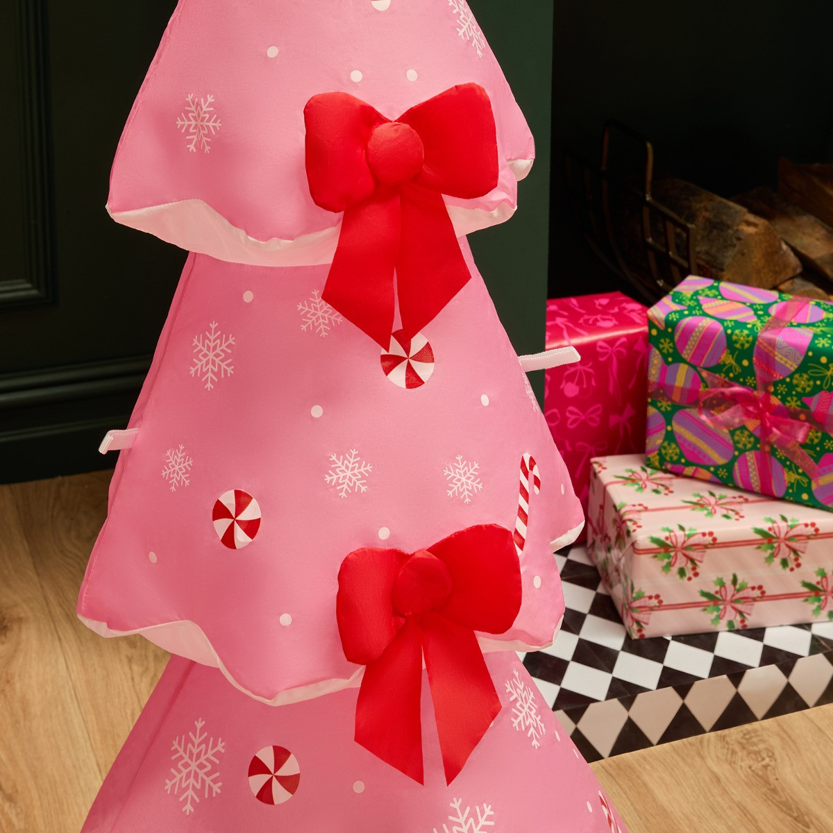 OHS Indoor/Outdoor Inflatable Christmas Tree - Hot Pink>