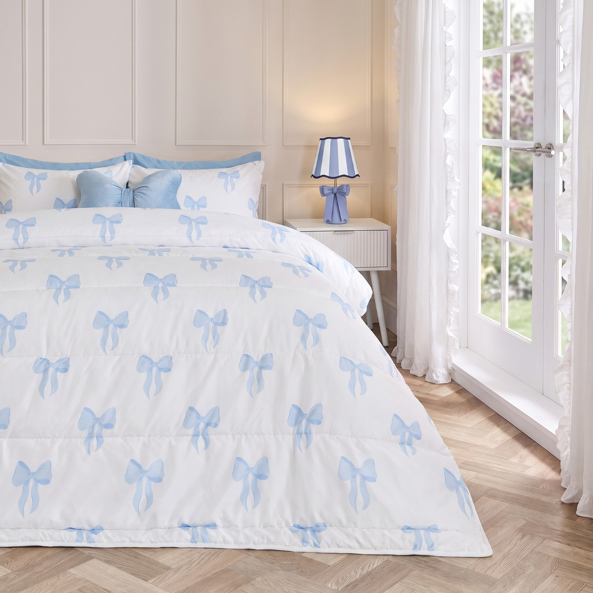OHS Bow Print Coverless 10.5 Tog Duvet Set - Blue>