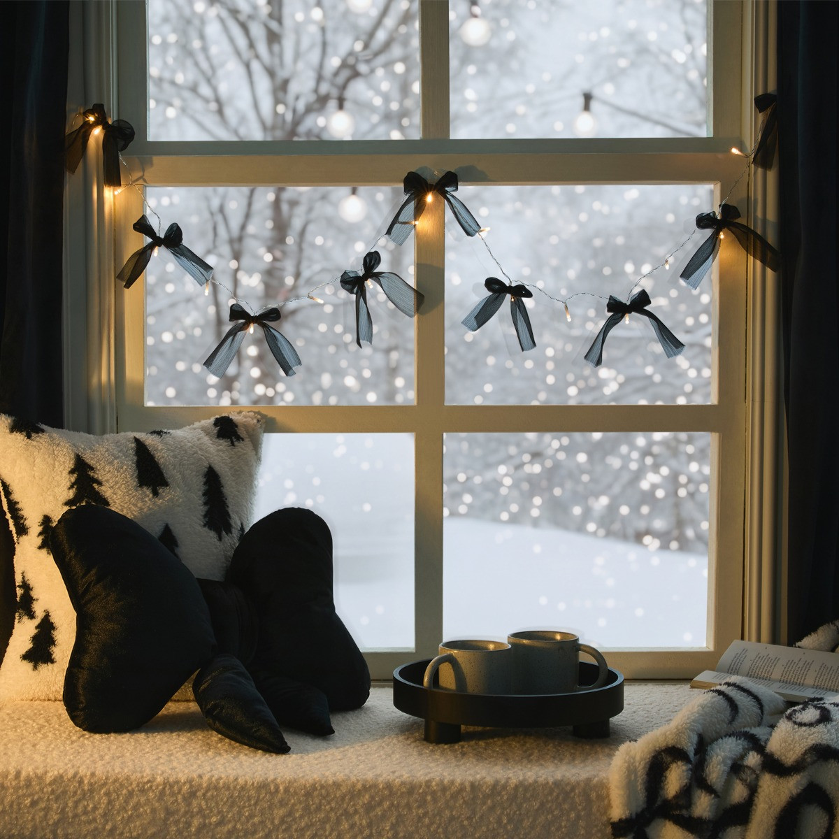 OHS 10 Pack LED Bow String Lights - Black>