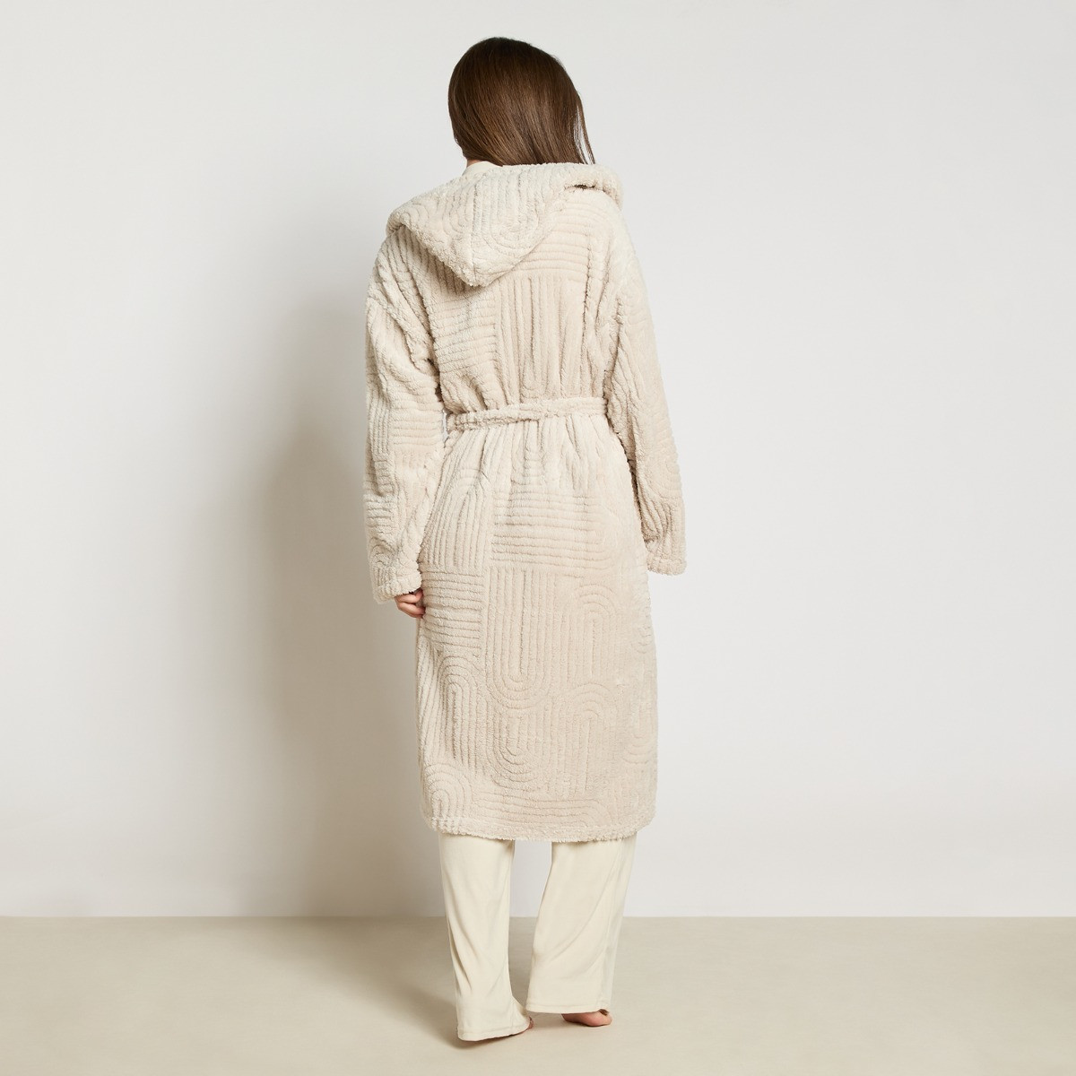 OHS Tufted Arches Fleece Dressing Gown, Adults - Stone>