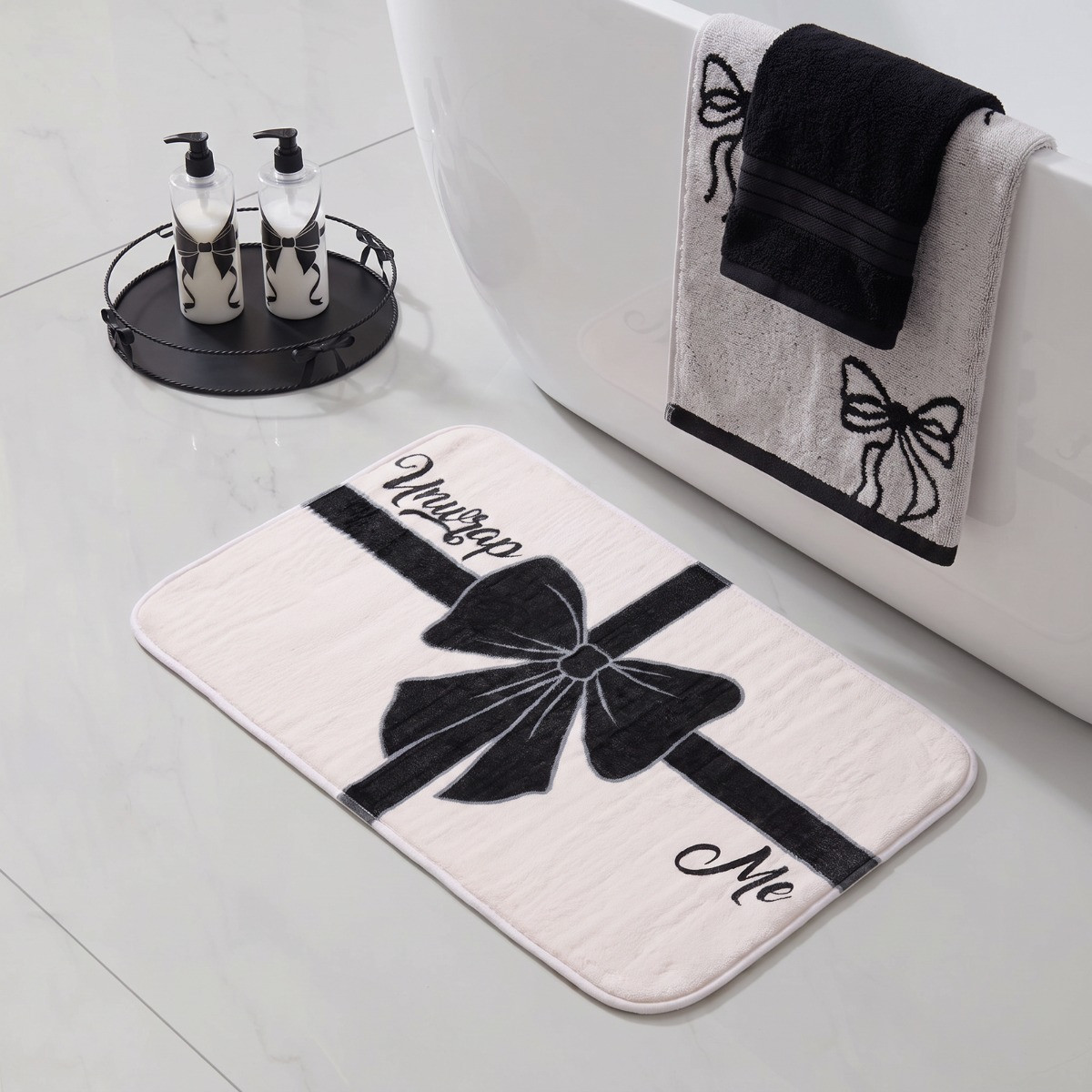 OHS Unwrap Me Slogan Bath Mat - Monochrome>