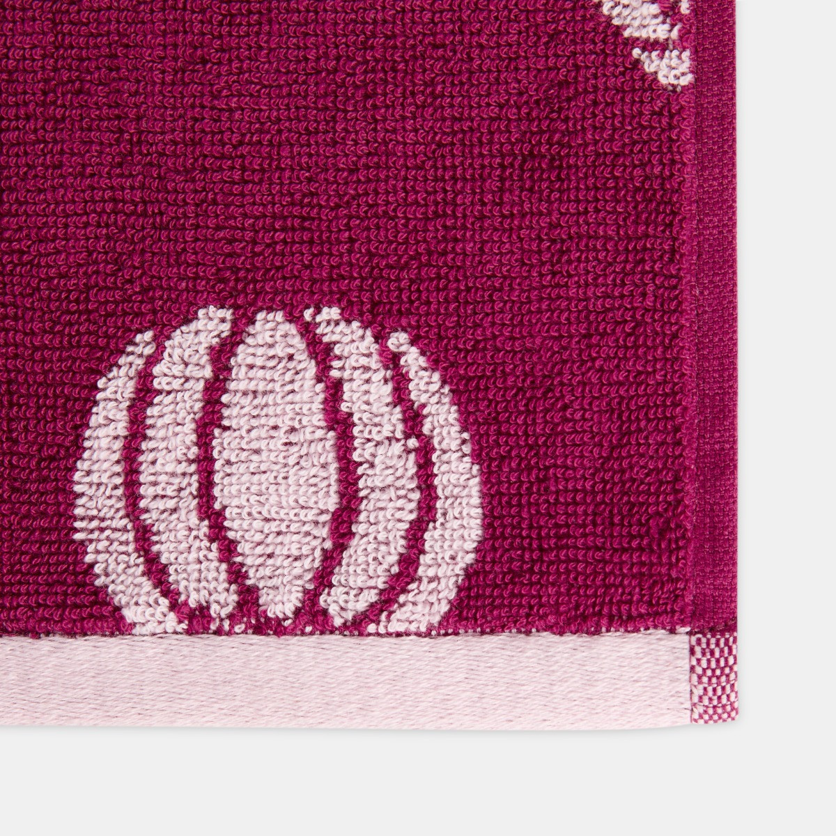 OHS 100% Cotton Tufted Pumpkin Jacquard Towel - Burgundy>