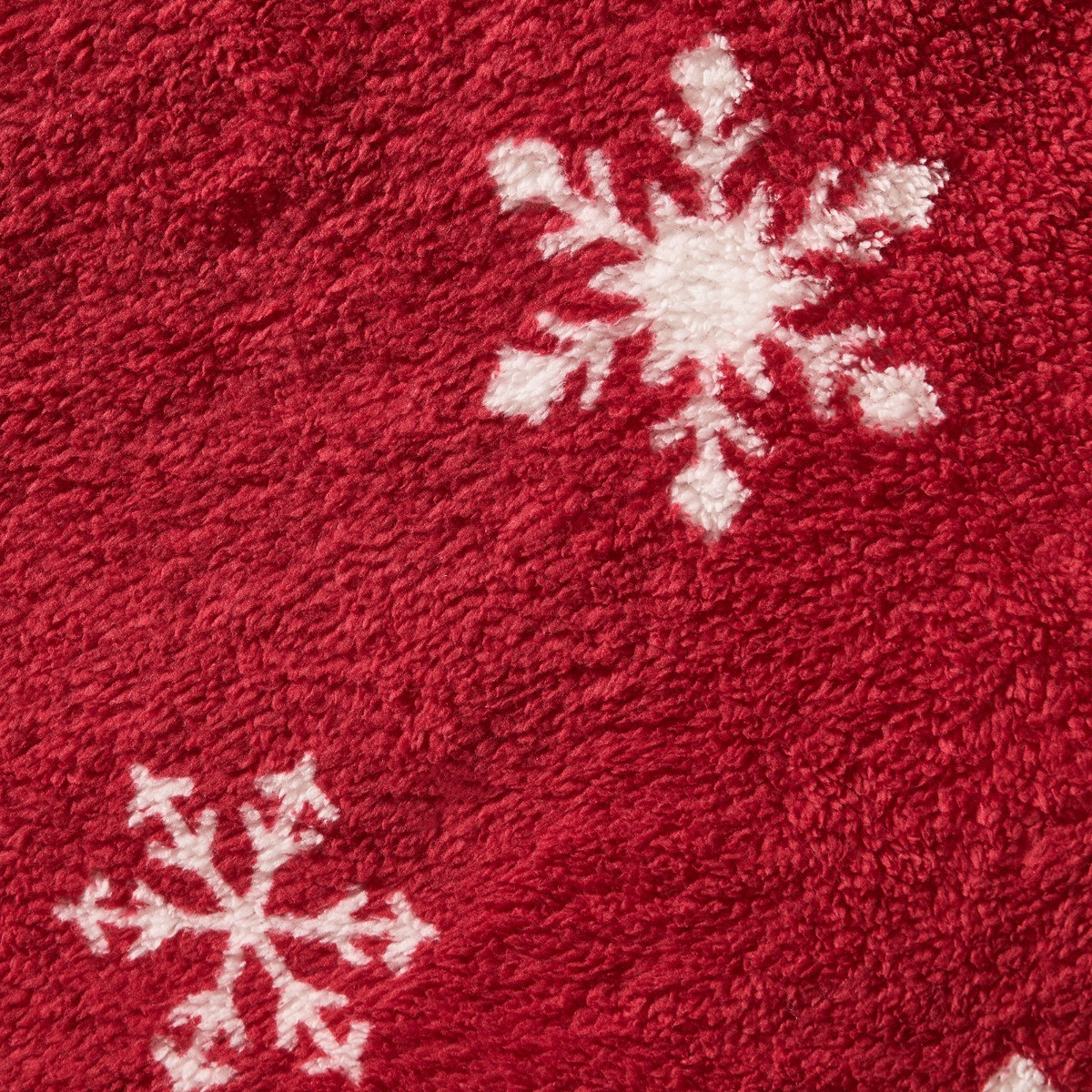 OHS Snowflake Teddy Duvet Set - Red >