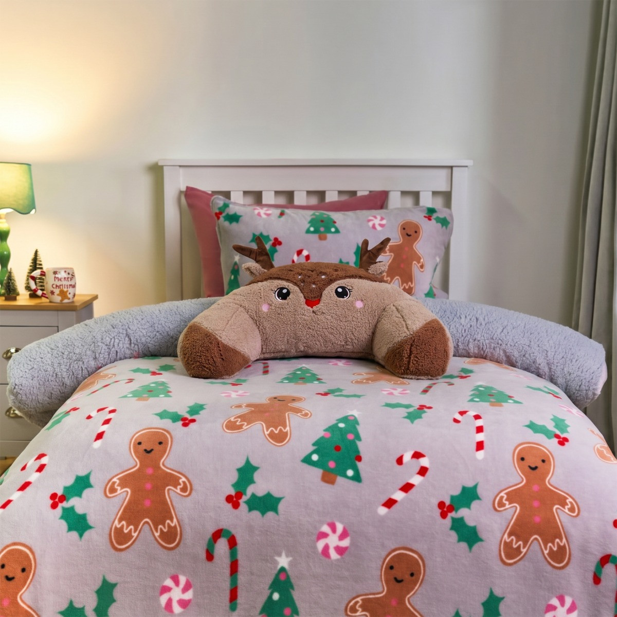 OHS Reindeer Cuddle Cushion - Brown>