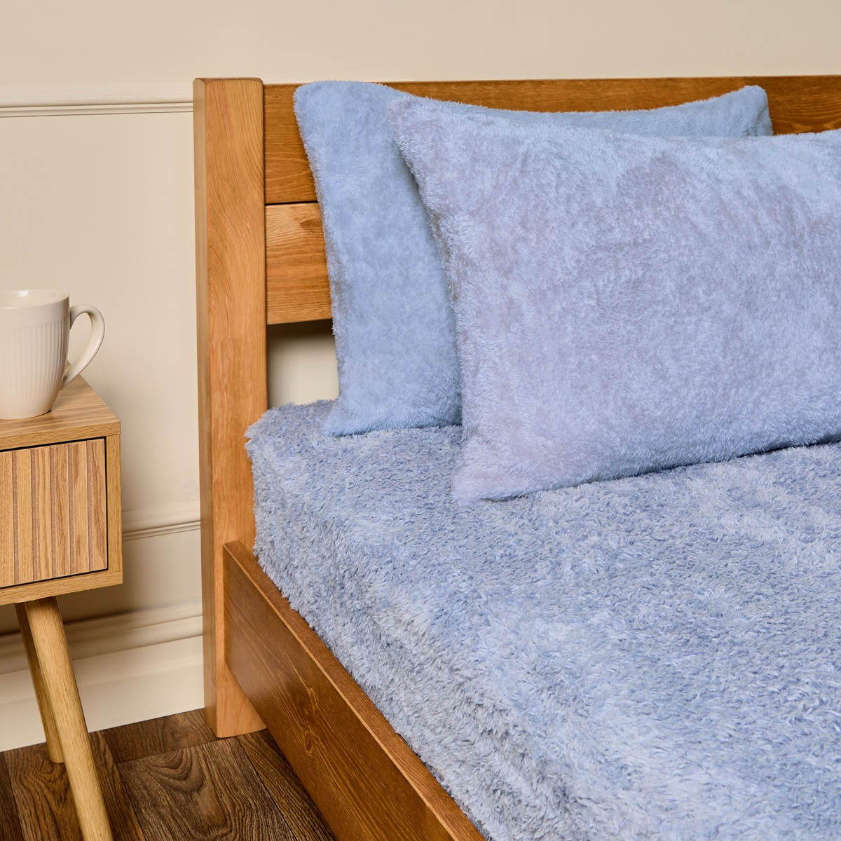 OHS Teddy Fleece Fitted Sheet - Dusky Blue>