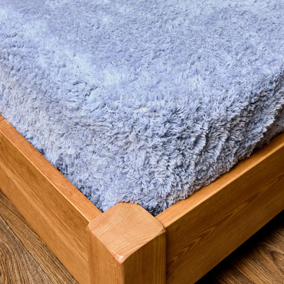 OHS Teddy Fleece Fitted Sheet - Dusky Blue>
