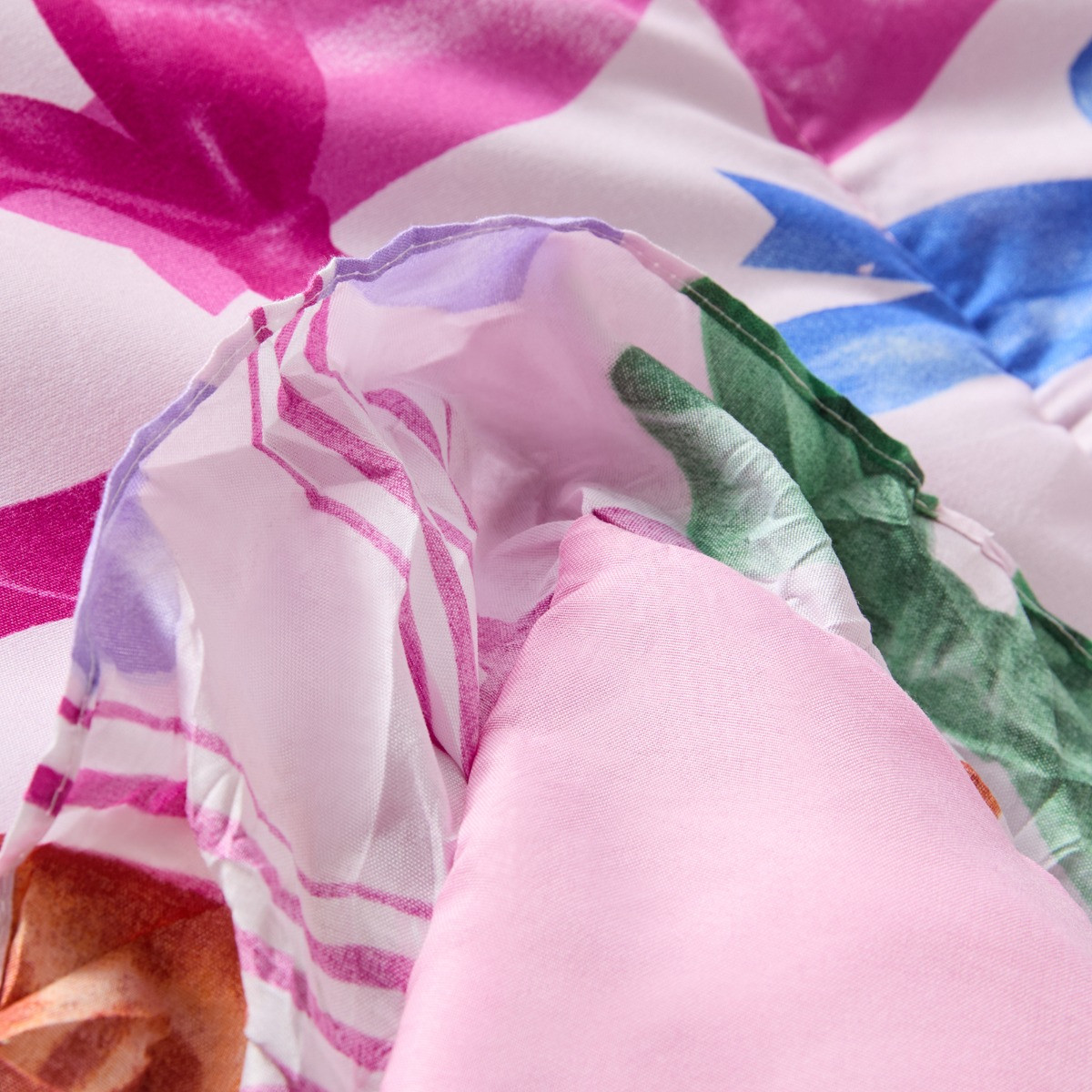 OHS Multi Bow Print Frill Edge 7.5 Tog Coverless Duvet Set - Multi>
