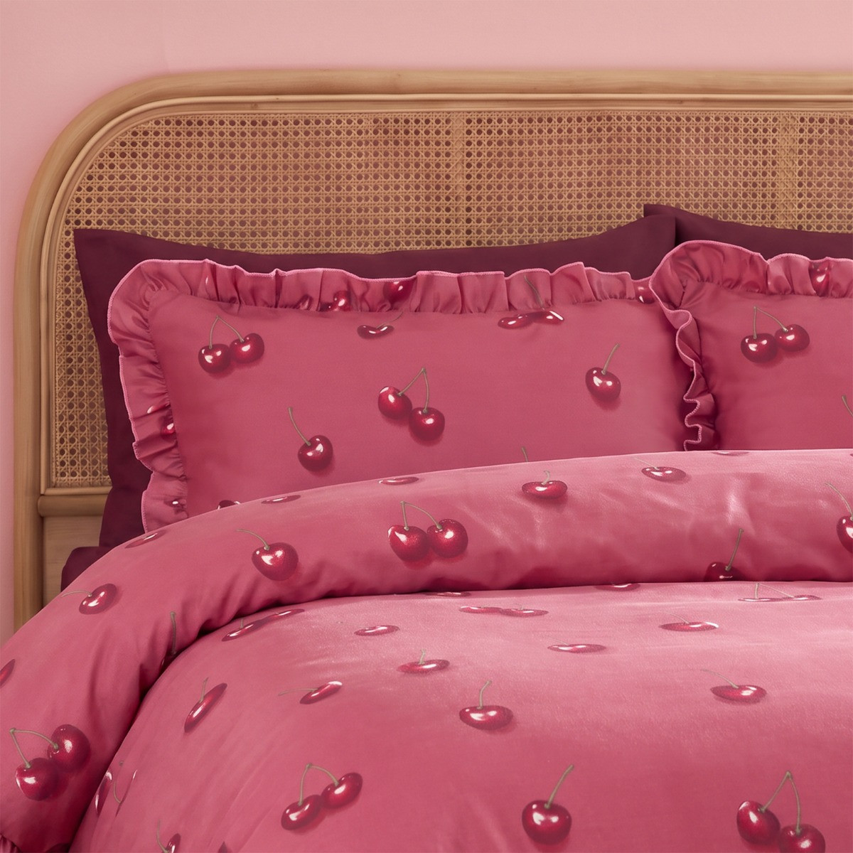 OHS Cherry Printed Frill Edge Duvet Cover Set - Burgundy/Plum>