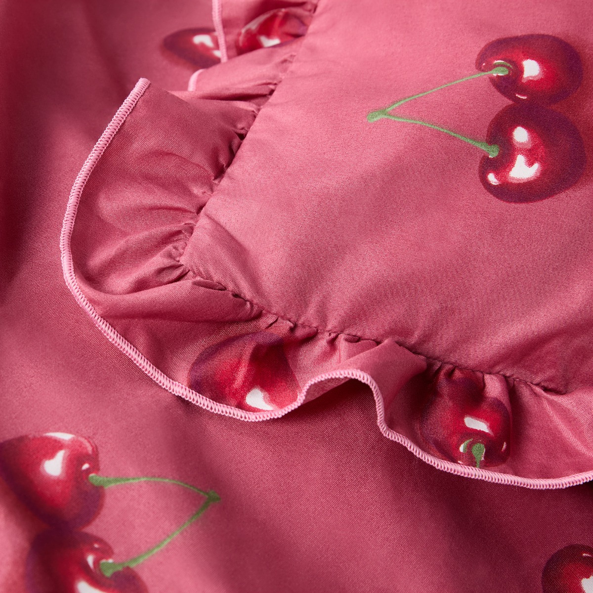 OHS Cherry Printed Frill Edge Duvet Cover Set - Burgundy/Plum>
