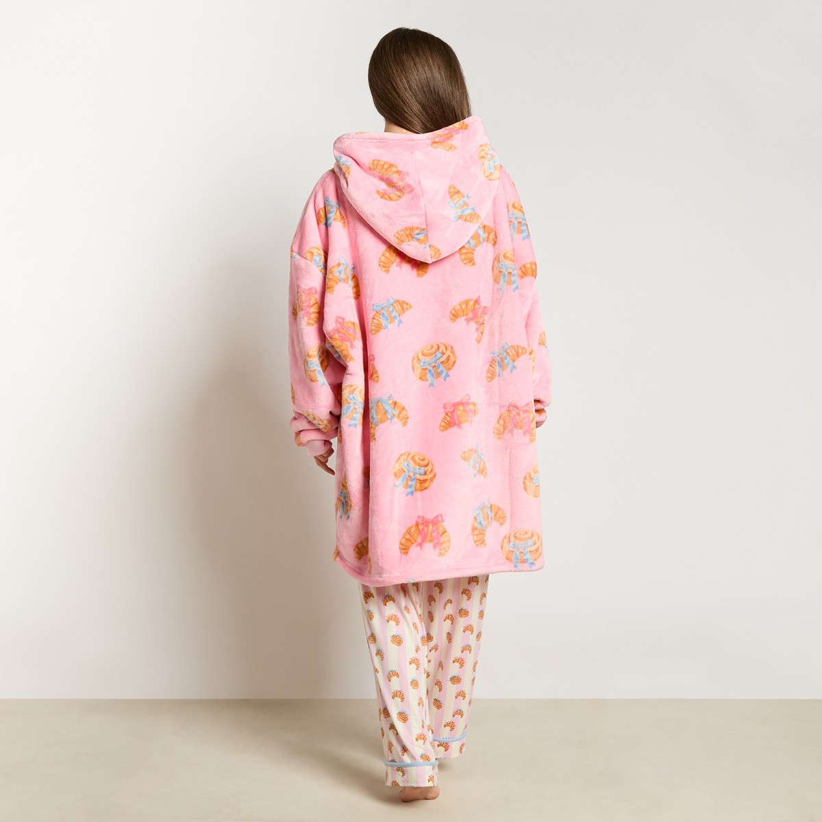 OHS Supersoft Adults Croissant Print Hoodie Blanket - Blush>