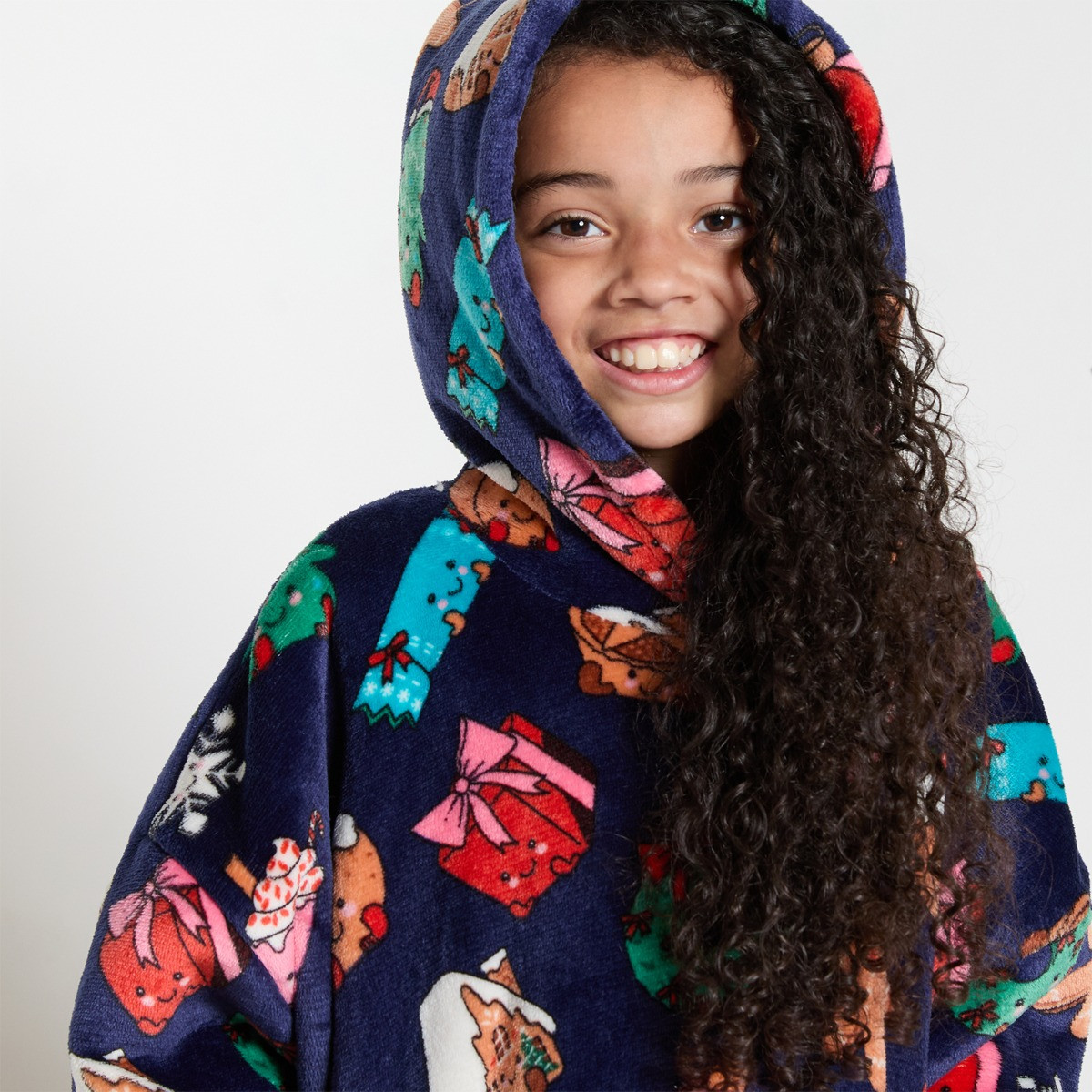 OHS Supersoft Kids Christmas Sweetie Pies Print Hoodie Blanket - Navy>