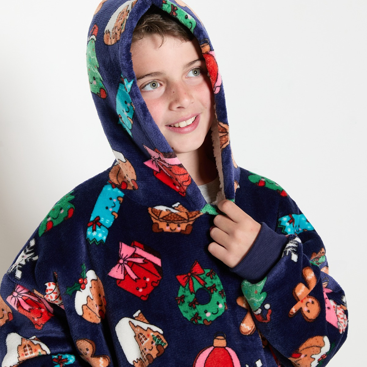 OHS Supersoft Kids Christmas Sweetie Pies Print Hoodie Blanket - Navy>